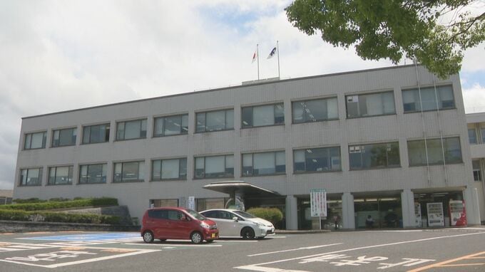 40歳の町職員に停職6か月の懲戒処分　通勤･出張手当の不正受給やヤミ金業者へ同僚の個人情報流出など8事案確認　福岡･岡垣町　|　福岡のニュース｜RKB NEWS｜RKB毎日放送