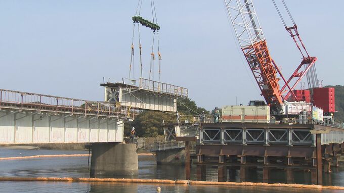 23年6月豪雨で被害…「JR山陰線」の橋で復旧工事　山陰線の“全線再開”は25年度中を見込み|TBS NEWS DIG
