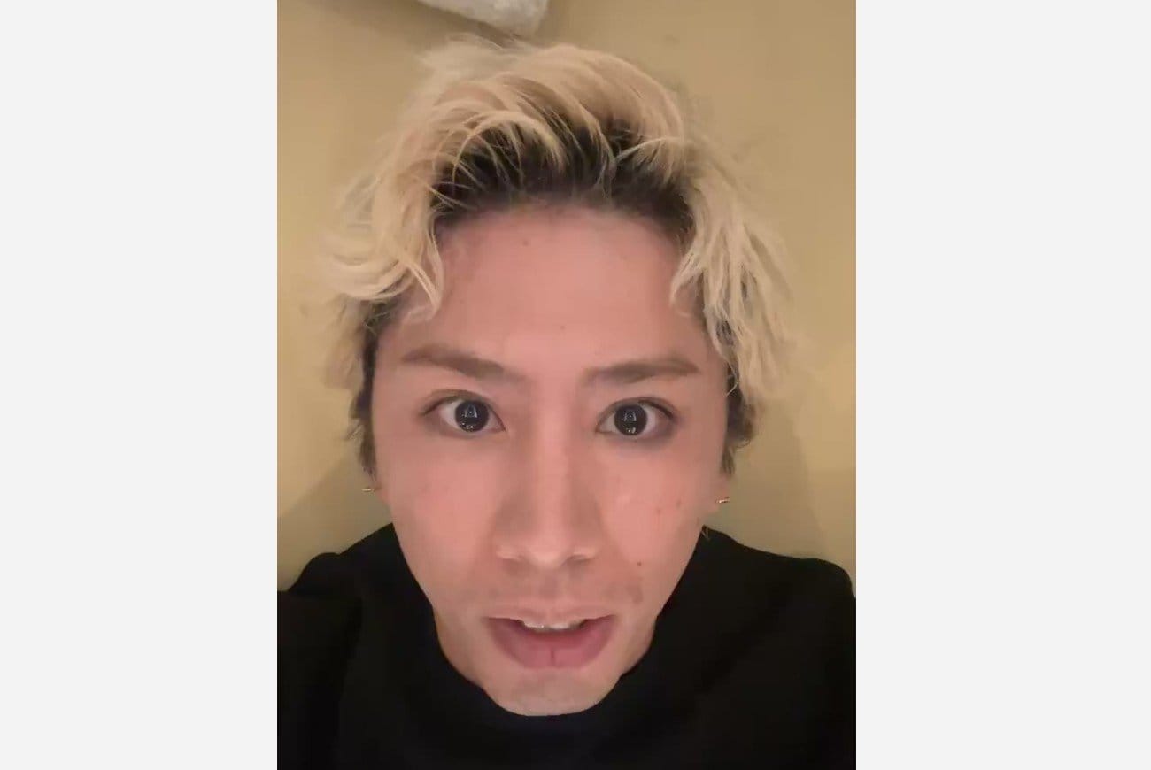 ONE OK ROCK 】TAKA ライブ中に足の小指を骨折 レントゲン写真添え