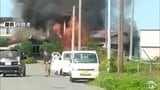 「隣の家から煙が出ている」青森県鶴田町横萢で住宅火災 現場は住宅密集エリア 現在消火活動中|TBS NEWS DIG