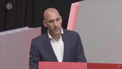 女性選手にキス　スペインサッカー連盟前会長「3年間活動禁止」に　FIFAが決定| TBS CROSS DIG with Bloomberg