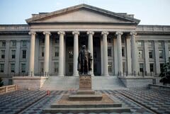 日本の米国債保有が6月に4.2兆円減、海外勢で最大－介入原資との見方| TBS CROSS DIG with Bloomberg