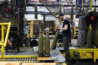 米防衛株に中間選挙の逆風、民主党躍進なら予算遅延も－下値警戒| TBS CROSS DIG with Bloomberg