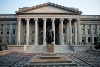 日本の米国債保有が6月に4.2兆円減、海外勢で最大－介入原資との見方| TBS CROSS DIG with Bloomberg
