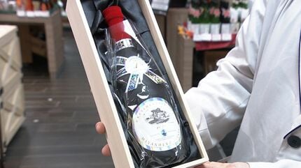 岡山市のデパートで山本由伸投手の快挙を祝い振る舞い酒 提供されたの