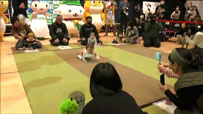 トップスピード「時速1.2km」 赤ちゃんがハイハイの速さ競うレース 宮城・利府町 |TBS NEWS DIG