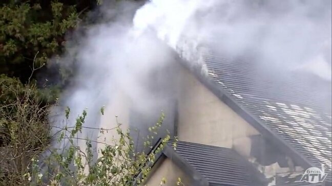 焼け跡から男性1人の遺体 3人暮らしで1人と連絡取れず 「住宅の1階から炎と煙が見える」青森県田子町で住宅火災|TBS NEWS DIG