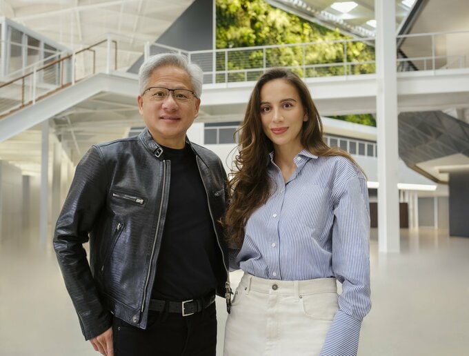 エヌビディア、元OpenAIムラティ氏の新興企業に出資－半導体を供給へ