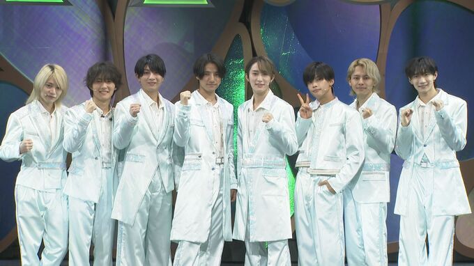 【B&ZAI・鈴木悠仁】公演初日に21歳の誕生日をメンバーが祝うも、最初にケーキを口にしたのは菅田琳寧|TBS NEWS DIG