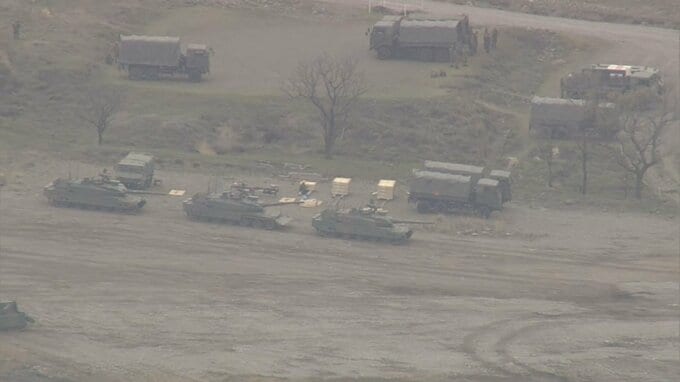 「戦車が暴発した」と通報　男性2人が死亡　男性1人が心肺停止　女性1人が重傷　大分・日出生台演習場|TBS NEWS DIG