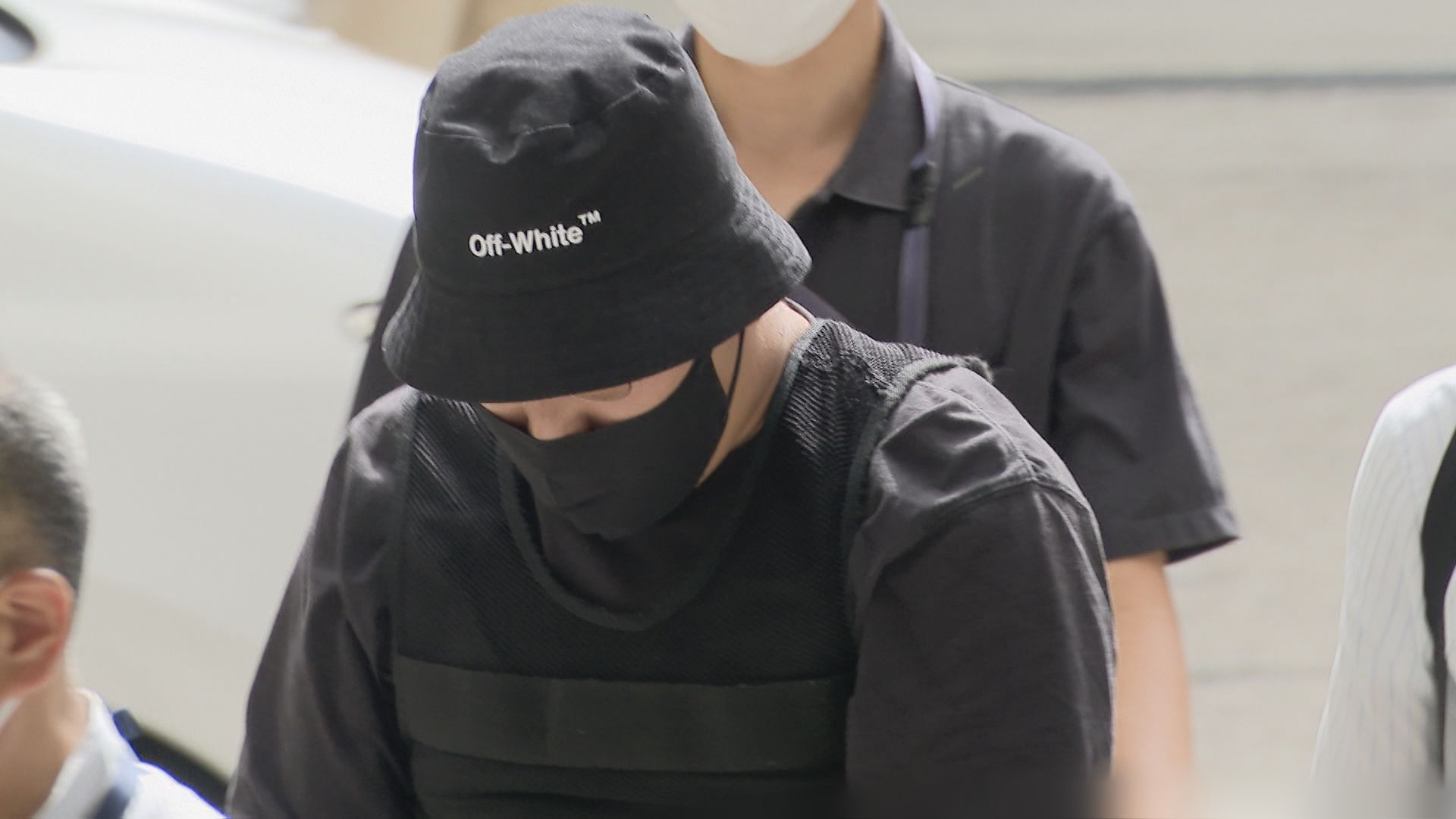 車のバッテリー上がりで市場価格を遥かに超える額を請求か　復旧サービスの30代男ら2人逮捕