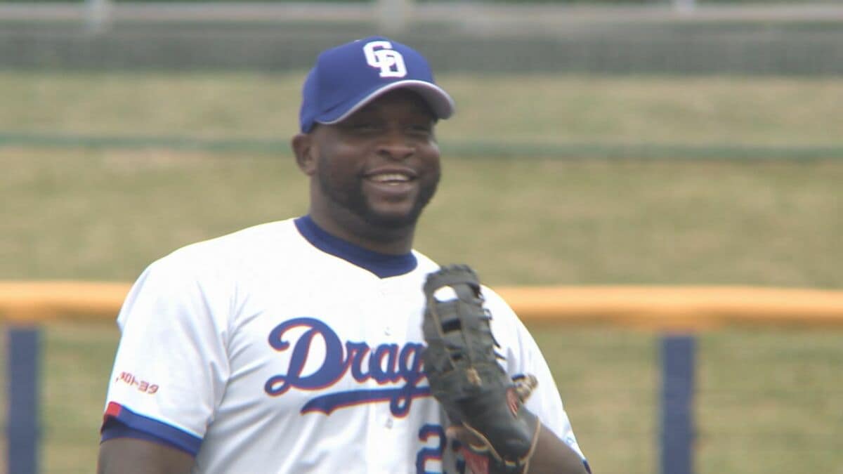 「昇り竜です！」川﨑宗則が中日のキャンプに熱気注入、メジャー164発の新外国人サノーも連日の柵越え