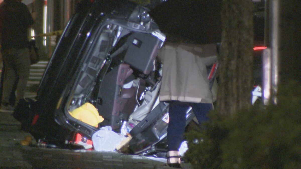 事故を起こした車が横転　19歳の運転手が死亡　名古屋・中村区