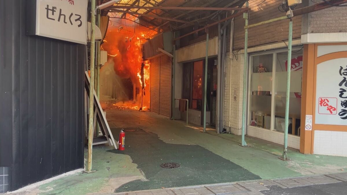 伊勢神宮近くの商店街火災 近隣住民｢古い建物が密集する場所｣ 周辺には避難指示も 三重･伊勢市の明倫商店街 近鉄宇治山田駅前
