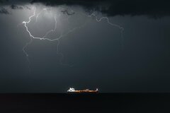 イラン、ホルムズ海峡に通航料を課す法案検討－安全提供する見返りに| TBS CROSS DIG with Bloomberg