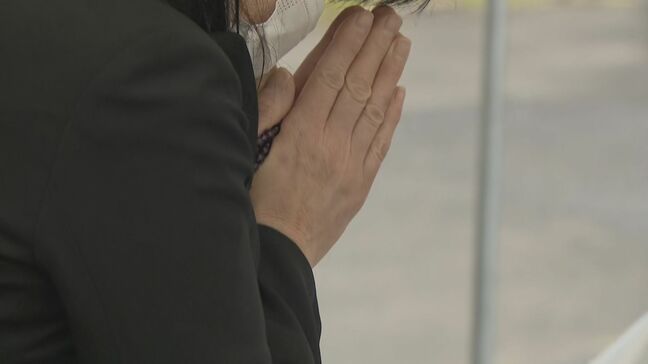 いじめによる自殺から９年…男子学生命日に遺族らが献花　大島商船高専|TBS NEWS DIG