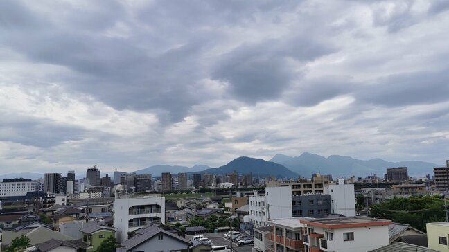 【速報】九州南部が梅雨入り　平年より2日遅く　台風6号接近で非常に激しい雨・大雨のおそれ|TBS NEWS DIG