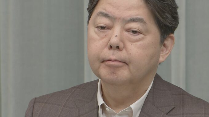 【速報】林官房長官「引き続き外相の職務を果たして」 続投させる考えを表明