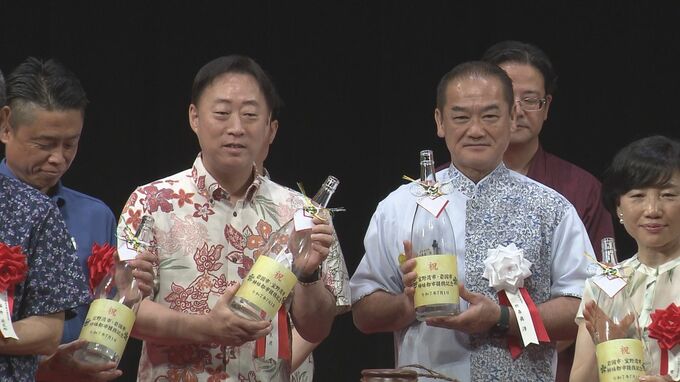 宜野湾市と山口県岩国市が姉妹都市協定締結　岩国市長「同じ基地を抱えるまちで意見交換を」　米軍機移駐きっかけに文化交流|TBS NEWS DIG