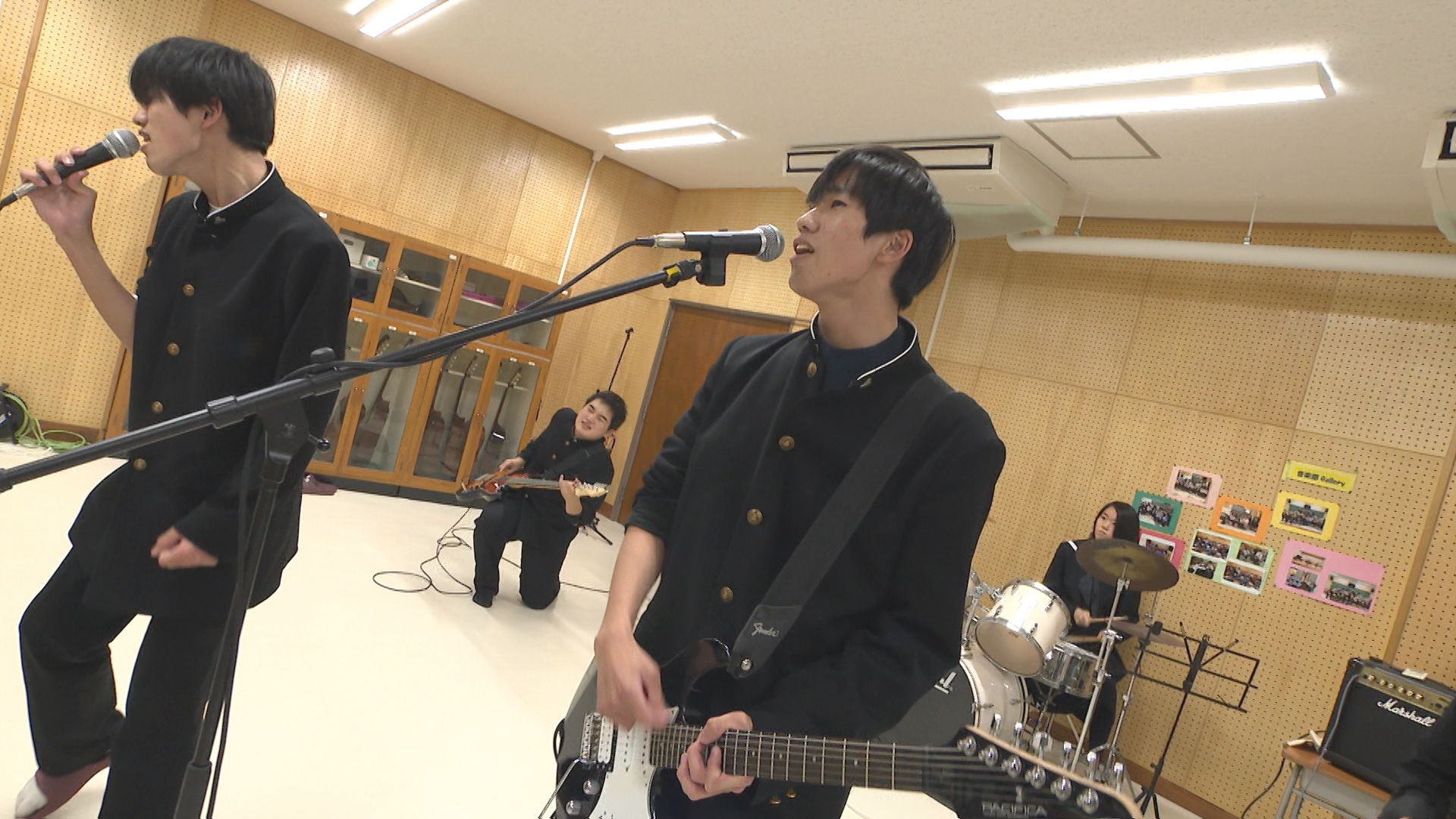 軽音”の甲子園「スニーカーエイジ」 “合唱”から転向…臼杵高校ロック