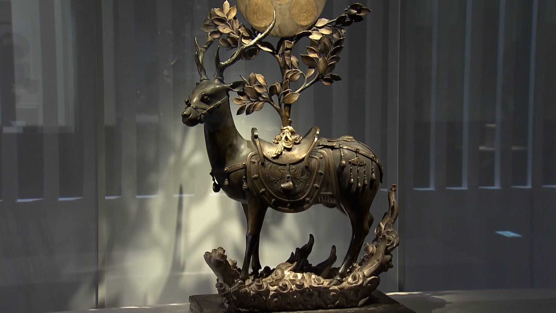 今の時代にも通じるようなかっこよさ」600年以上前につくられた金銅製
