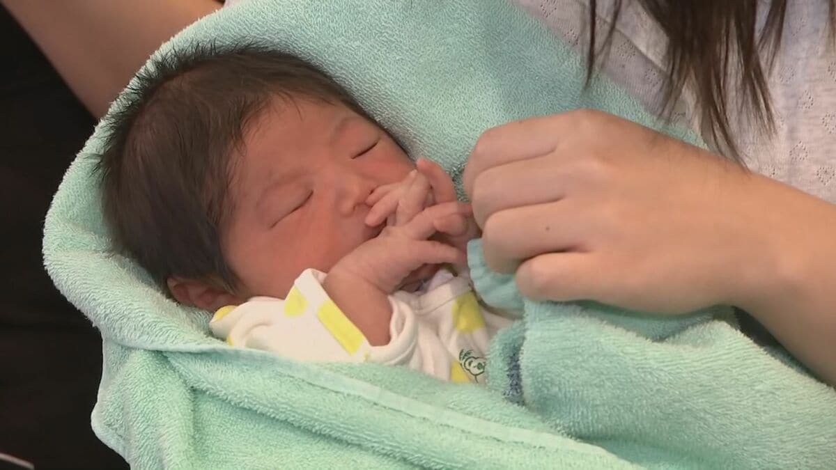 希望の光〟 震度6強、停電…そして生まれた2960gの赤ちゃん 「支えて