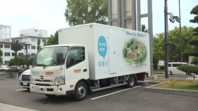 断水地域の衛生環境を守る…トラックに個室備えた「トイレカー」愛媛・新居浜市、宇和島市から熊本の避難所へ|TBS NEWS DIG