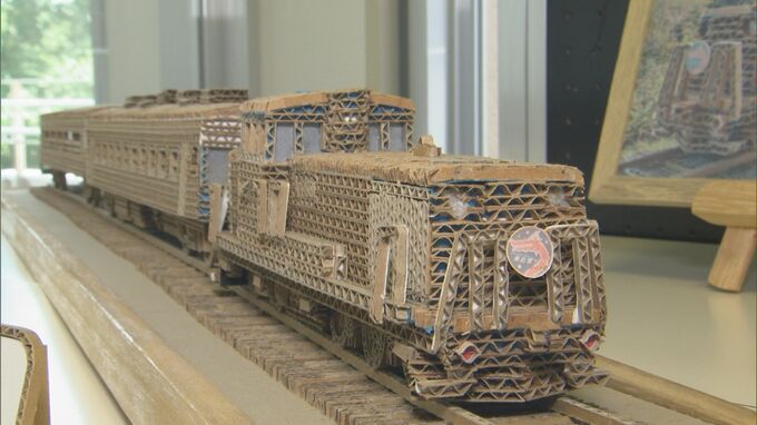ダンボールで作る”鉄道遺産”　「奥出雲おろち号」「寝台特急・出雲」旧国鉄運転士が託す”ギザギザ”作品への思い…「ダンボールクラフト」きっかけは孫のおもちゃ　|　BSSニュース | BSS山陰放送