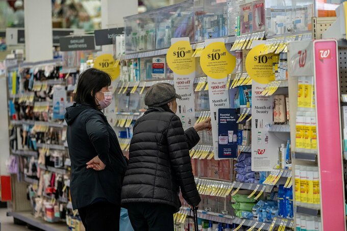 米消費者マインド、約２年ぶり低水準－インフレ期待は急上昇