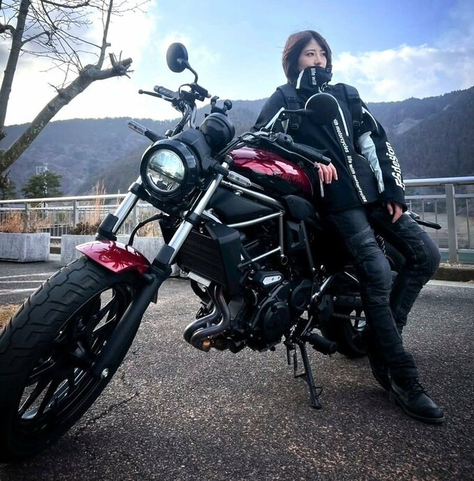 【 元乃木坂46・若月佑美 】 愛車カワサキ「ELIMINATOR PLAZA EDITION」　ツーリング姿を公開　「新しくツーリング仲間さんも増えたので嬉しみ」|TBS NEWS DIG