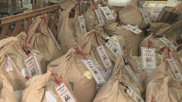 新米の売れ行き伸びず“在庫抱える”米穀店 仕入れ値高騰で｢資金的に