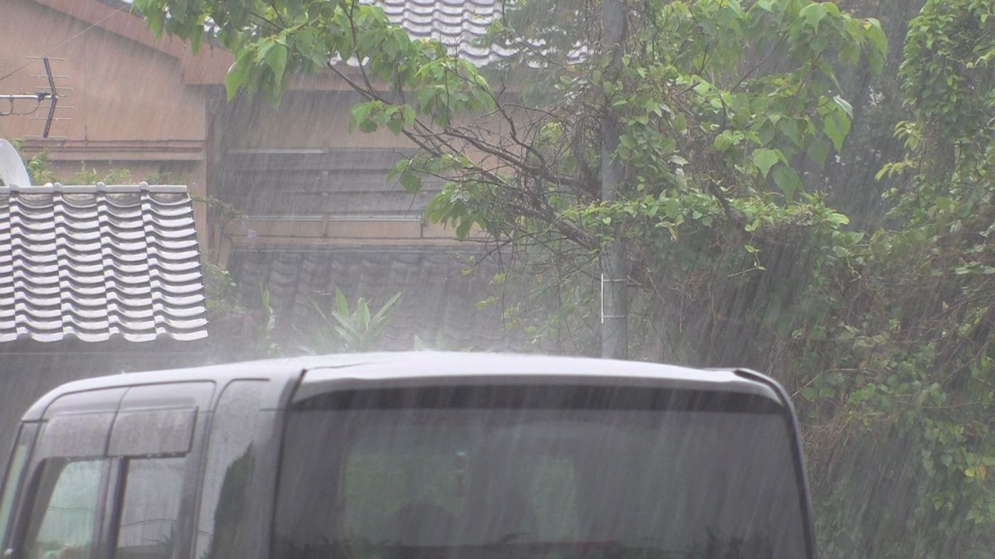 昼過ぎにかけ大雨のおそれ 種子島・屋久島地方と奄美地方 屋久島町で1
