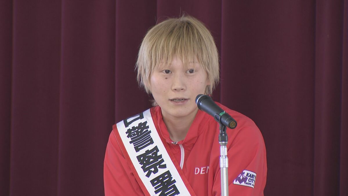 バスケットボール髙田真希選手(34) サイズが合わず“ジャージー姿”で地元で1日警察署長に TBS NEWS DIG