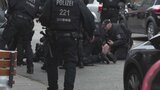 EURO2024　ドイツ・ハンブルグ　試合直前に男暴れ警察が銃撃|TBS NEWS DIG