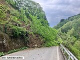 道路の土砂を取り除こうとしたら…約20分後には大規模な土砂崩れが発生 ミズバショウ見頃の「奥裾花自然園」に通じる林道で土砂崩落 全面通行止め|TBS NEWS DIG