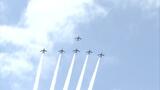 ブルーインパルス　４年ぶりに三沢基地航空祭で飛行　航空ファンを魅了　青森・三沢市|TBS NEWS DIG