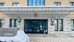 「骨らしきものが見える、人の手も…」おたるドリームビーチの砂浜で男性の遺体発見　ほとんどが砂に埋まった状態　身分証明書も見つかる|TBS NEWS DIG