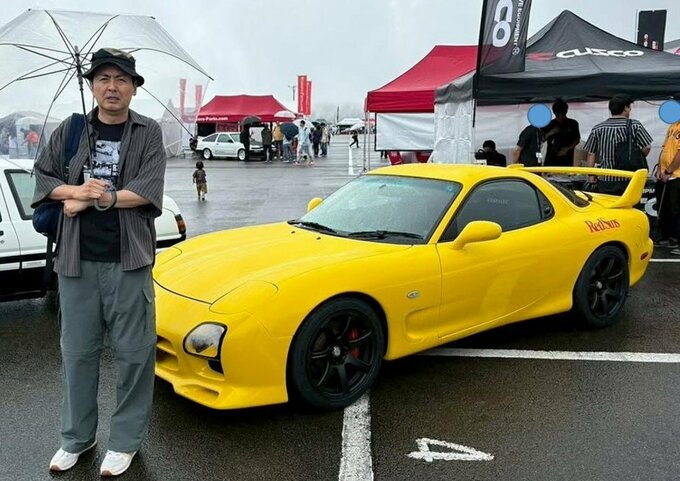 【 田中卓志 】 「富士スピードウェイで頭文字D30thイベントに参加して来ました！楽しかった！」　名車と２ショット|TBS NEWS DIG