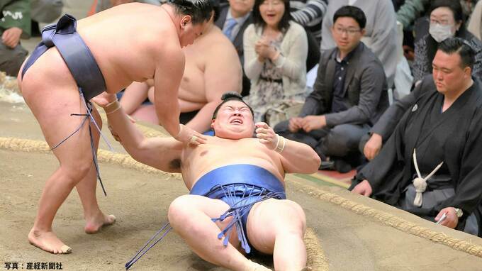 大の里、豊昇龍に敗れ全勝V逃す...14勝1敗で終える、場所後に“史上最速”横綱昇進へ【大相撲夏場所】|TBS NEWS DIG