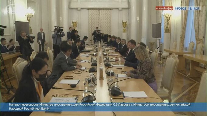 中ロ外相が会談 ウクライナ情勢協議 プーチン氏訪中に向け調整か|TBS NEWS DIG