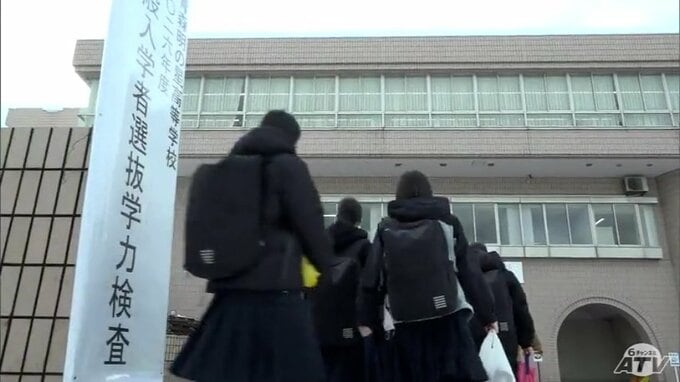 私立高校入試にも影響　“記録的豪雪”で青森市内の2校で試験時間をくり下げ　青森明の星高校と青森山田高校　ナビでは30分のところが…「1時間以上かかった」|TBS NEWS DIG