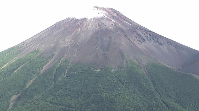 「登山中に体調不良になった」富士山登山中の東京都の58歳男性の同行者から110番通報 静岡県警山岳遭難救助隊が救助　|　静岡のニュース | SBSNEWS | 静岡放送