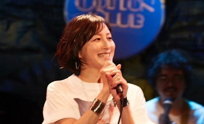 【広末涼子】25年ぶりのライブ完走「同じ時代を生きてきた同士の皆さんと最高の時間」90～2000年代のJ-POPカヴァーと自身の楽曲に思いを託す|TBS NEWS DIG