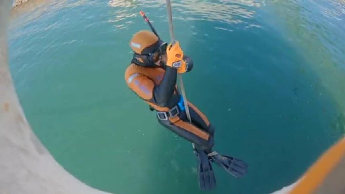 海猿」に憧れて…21歳海上保安官 潜水士の夢に密着！ | TBS NEWS DIG (4