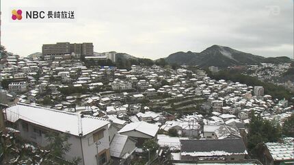 12月の雪 長崎県内では路面凍結でスリップ事故も | 長崎のニュース