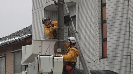 強風で高さ7メートルの電柱倒壊の危険 金沢市の住宅街 | 石川県の 