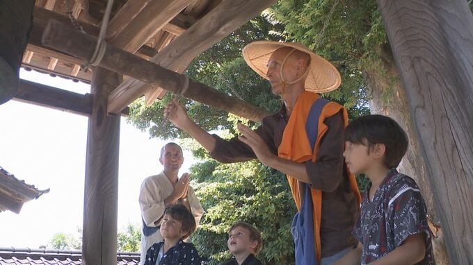 「人を殺すことには反対だが…」ウクライナから日本へ避難の“僧侶” 平和の願い込め鐘をつく　|　石川県のニュース｜MRO北陸放送