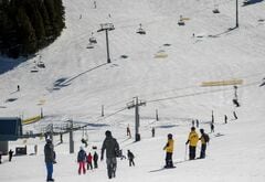 ウーバー、スキーリゾートへの予約配車を開始－富裕層取り組みの一環| TBS CROSS DIG with Bloomberg