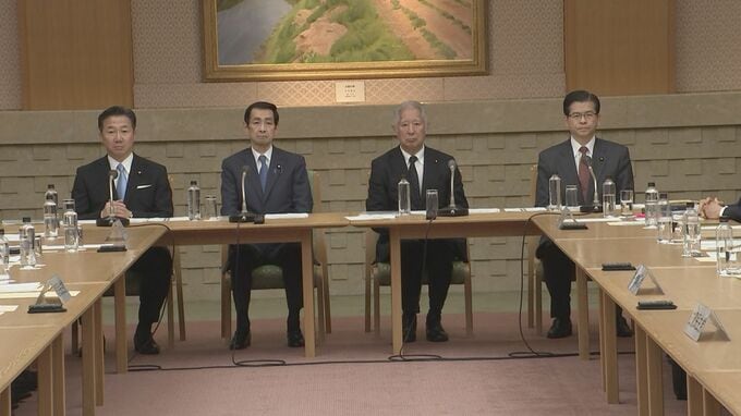 政府側が養子の子めぐる皇位継承権明言せず　皇室全体会議の議事録公表