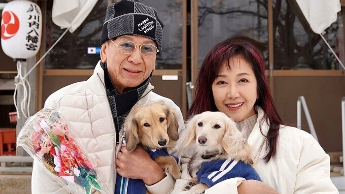【伍代夏子・杉良太郎 夫妻】初詣で愛犬と家族４ショットを披露「ペットと一緒に参拝できる神社仏閣も増えてきて嬉しい」 #またもや大吉|TBS NEWS DIG